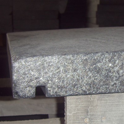 絶対的な黒いブラシ付き花崗岩